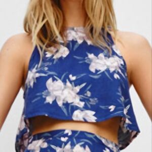Talula Cranston Open Back Floral Crop Top size L
